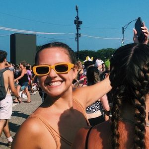 Meet your Posher, Camryn